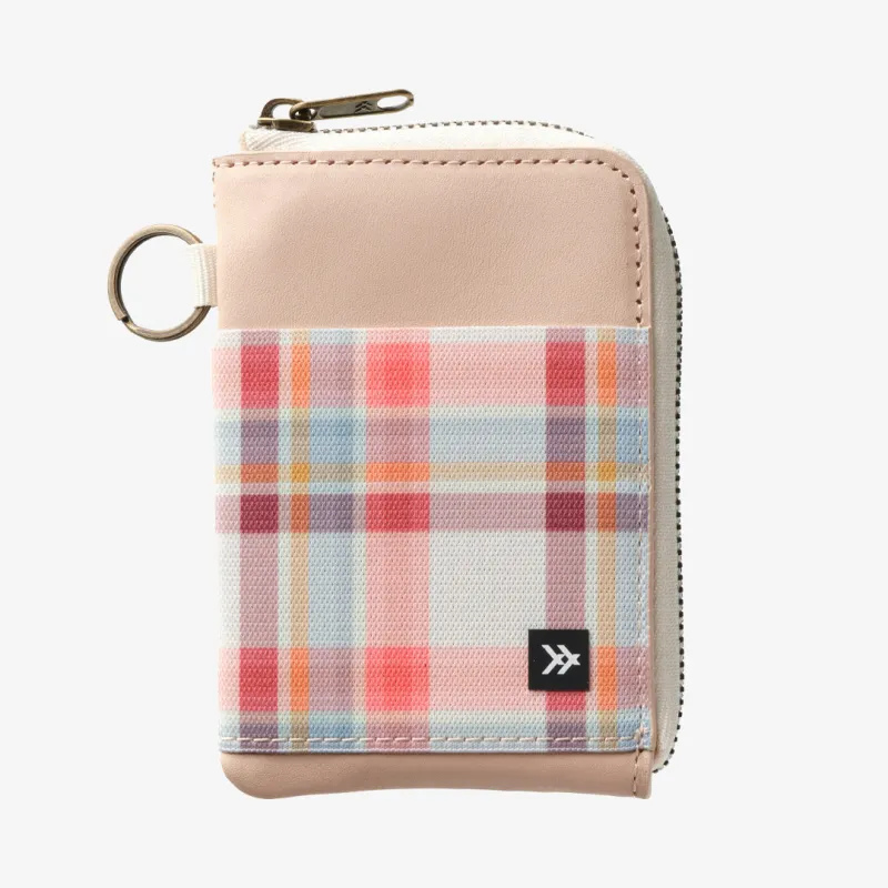 Quinn sold by Thread Wallets