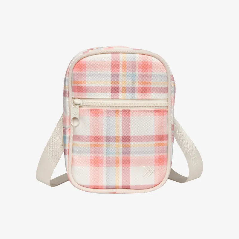 Quinn sold by Thread Wallets