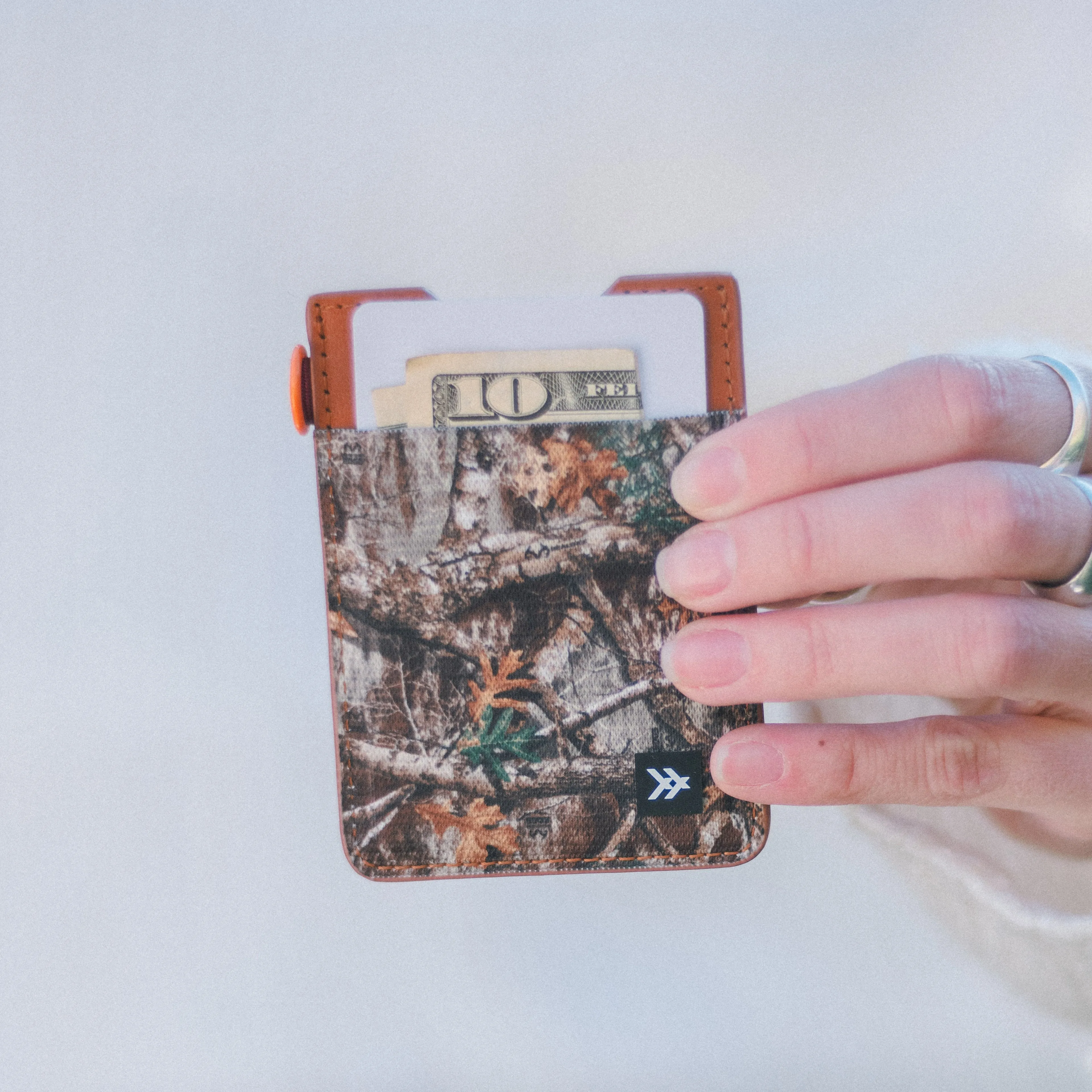 Realtree Edge - Vertical Leather Wallet sold by Thread Wallets product image thumbnail 5