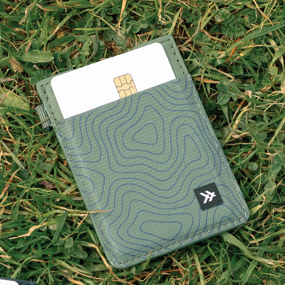 Topo - Vertical Leather Wallet sold by Thread Wallets product image thumbnail 5