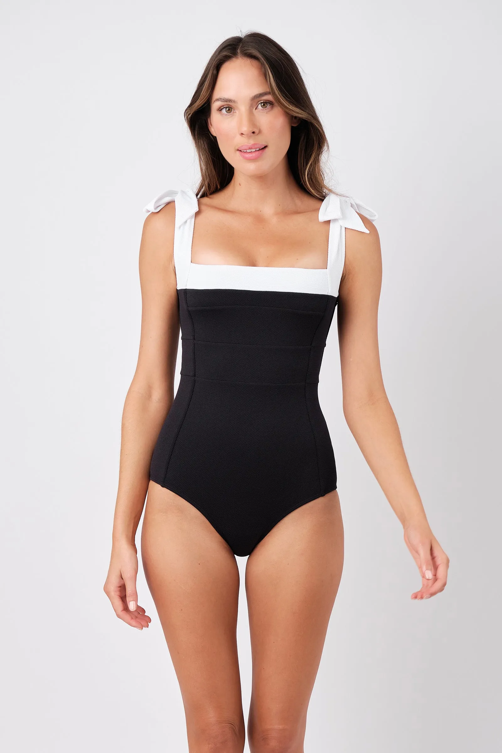 Classic Square Neck MONOCHROME TEXTURE sold by UNE PIECE product image thumbnail 3