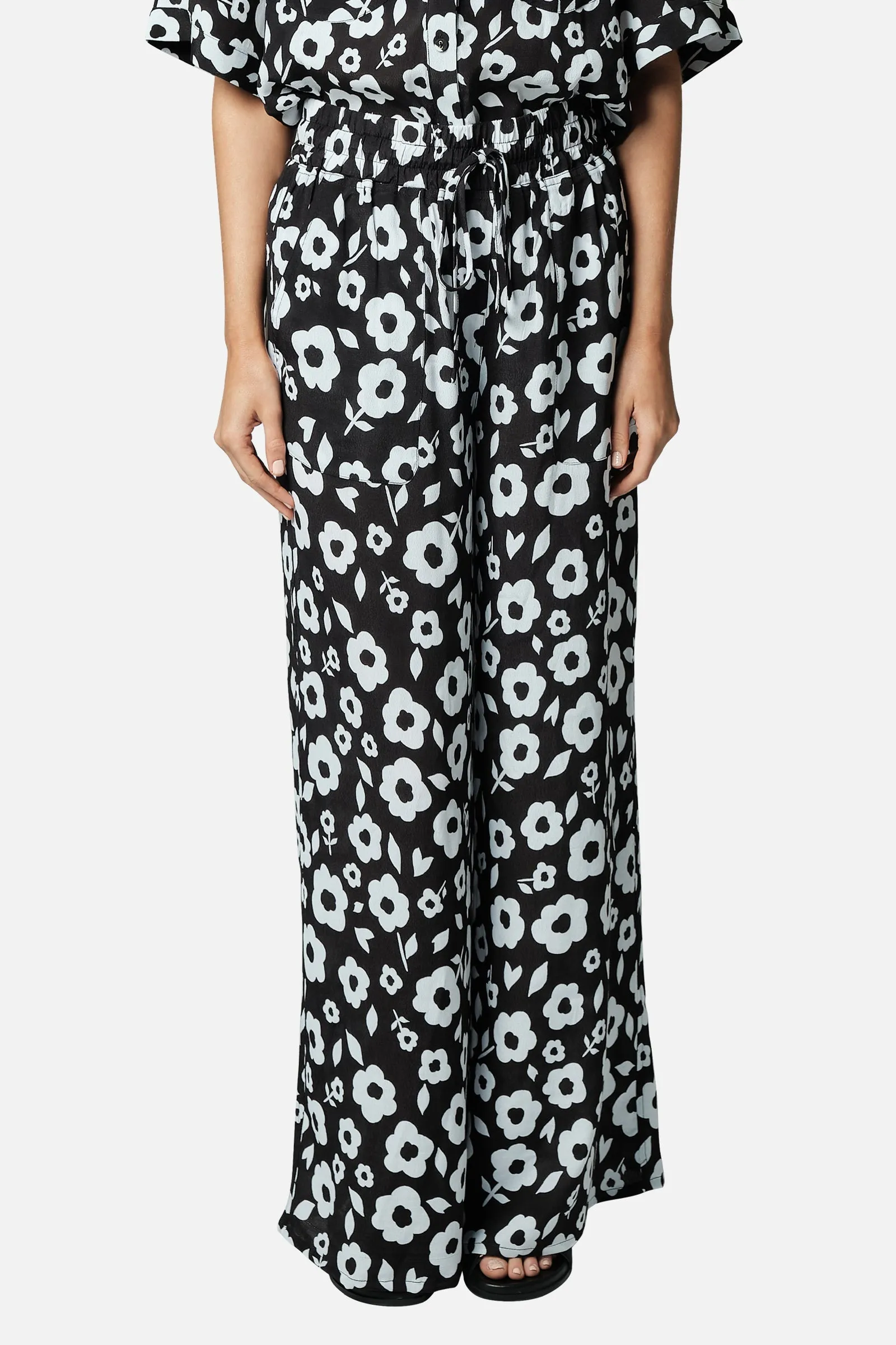 Palazzo Pants DAISY SILHOUETTE BLACK sold by UNE PIECE product image thumbnail 5