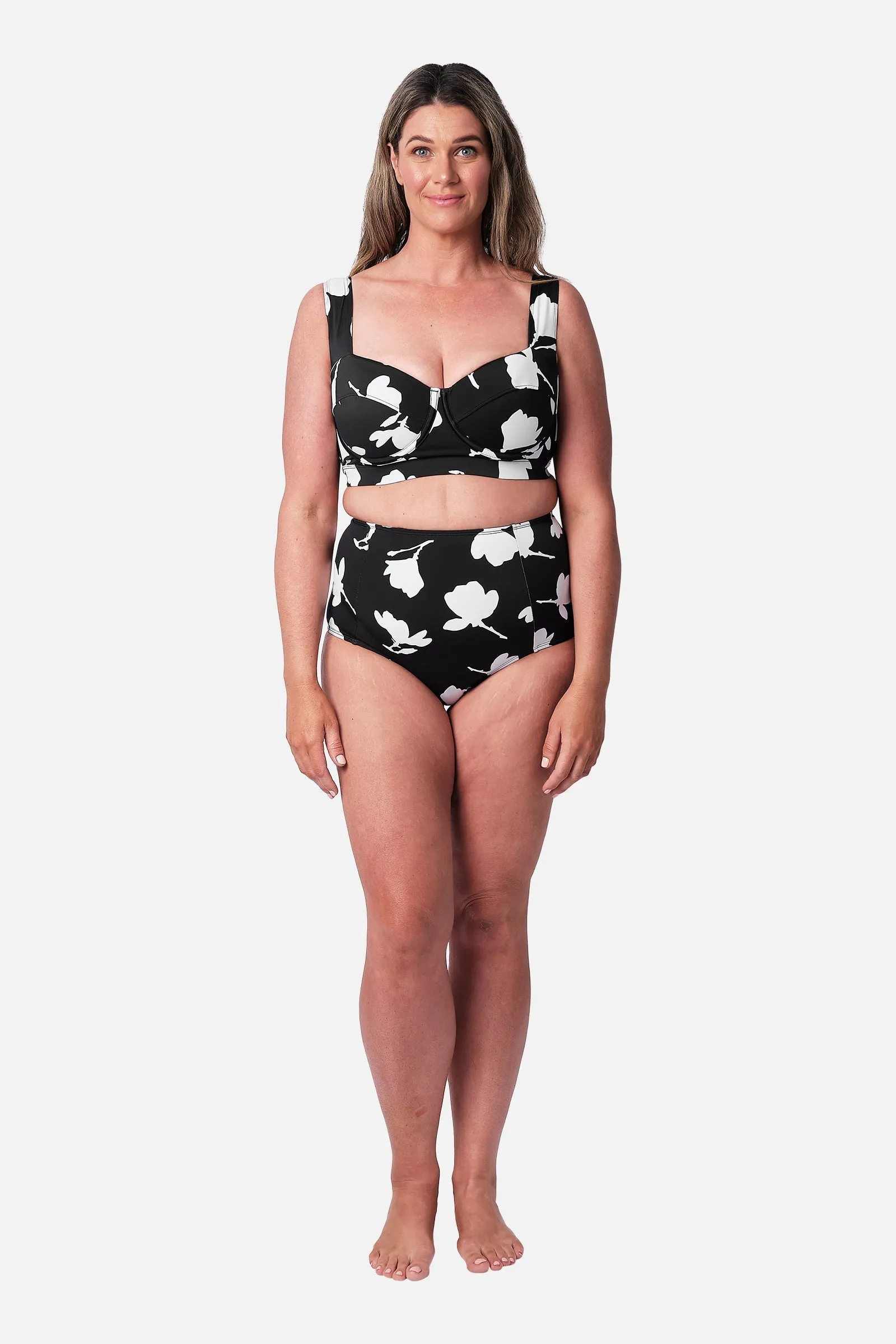 Original Bustier Balconette Bikini Bralette MAGNOLIA SILHOUETTE BLACK sold by UNE PIECE product image thumbnail 5