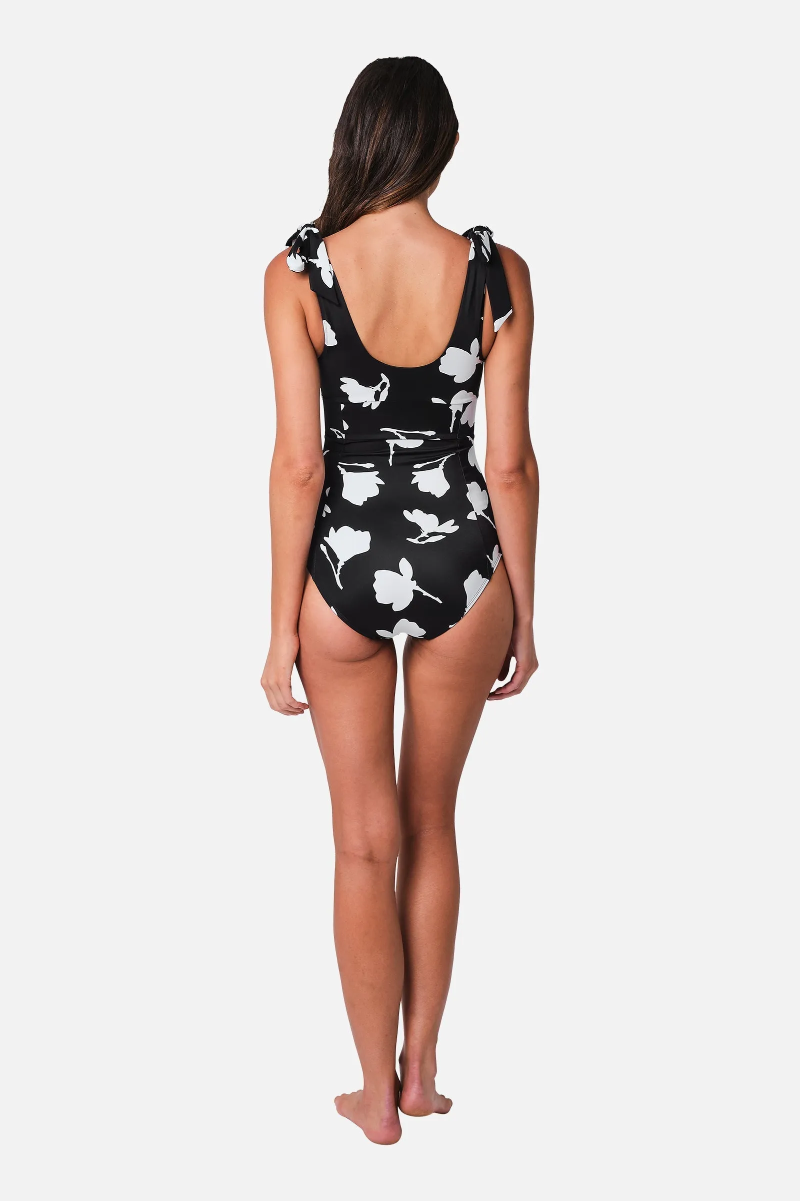 Classic Square Neck MAGNOLIA SILHOUETTE BLACK sold by UNE PIECE product image thumbnail 5