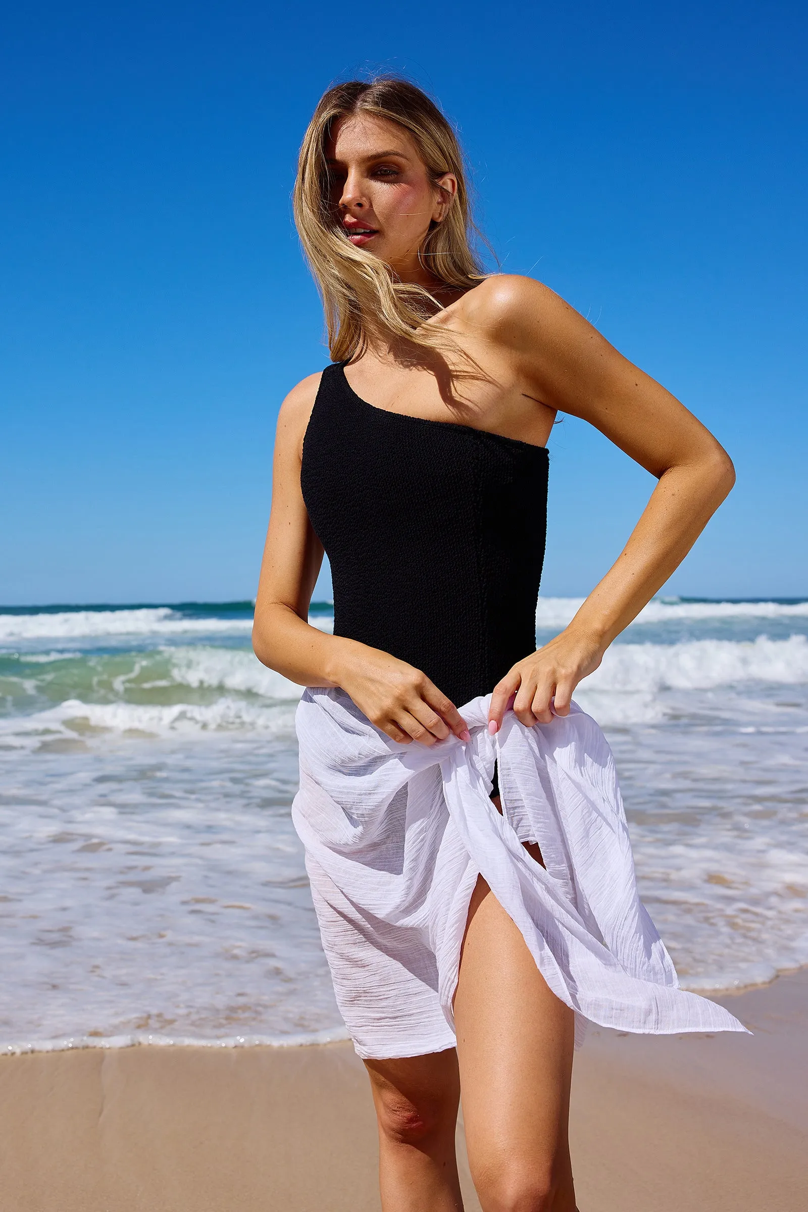 Beach Sarong WHITE sold by UNE PIECE product image thumbnail 3