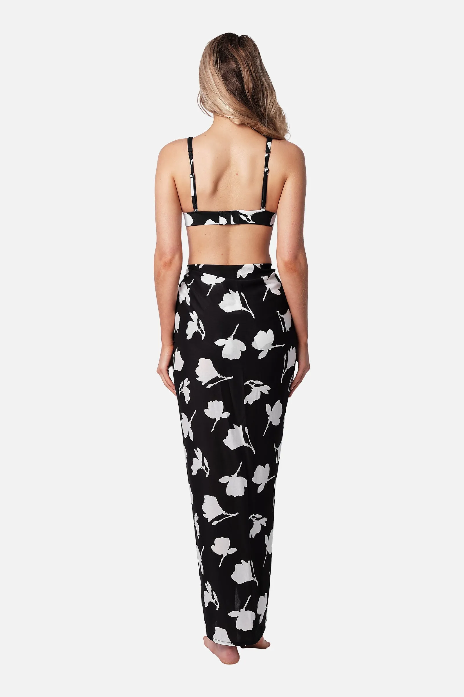 Sarong MAGNOLIA SILHOUETTE BLACK sold by UNE PIECE product image thumbnail 3