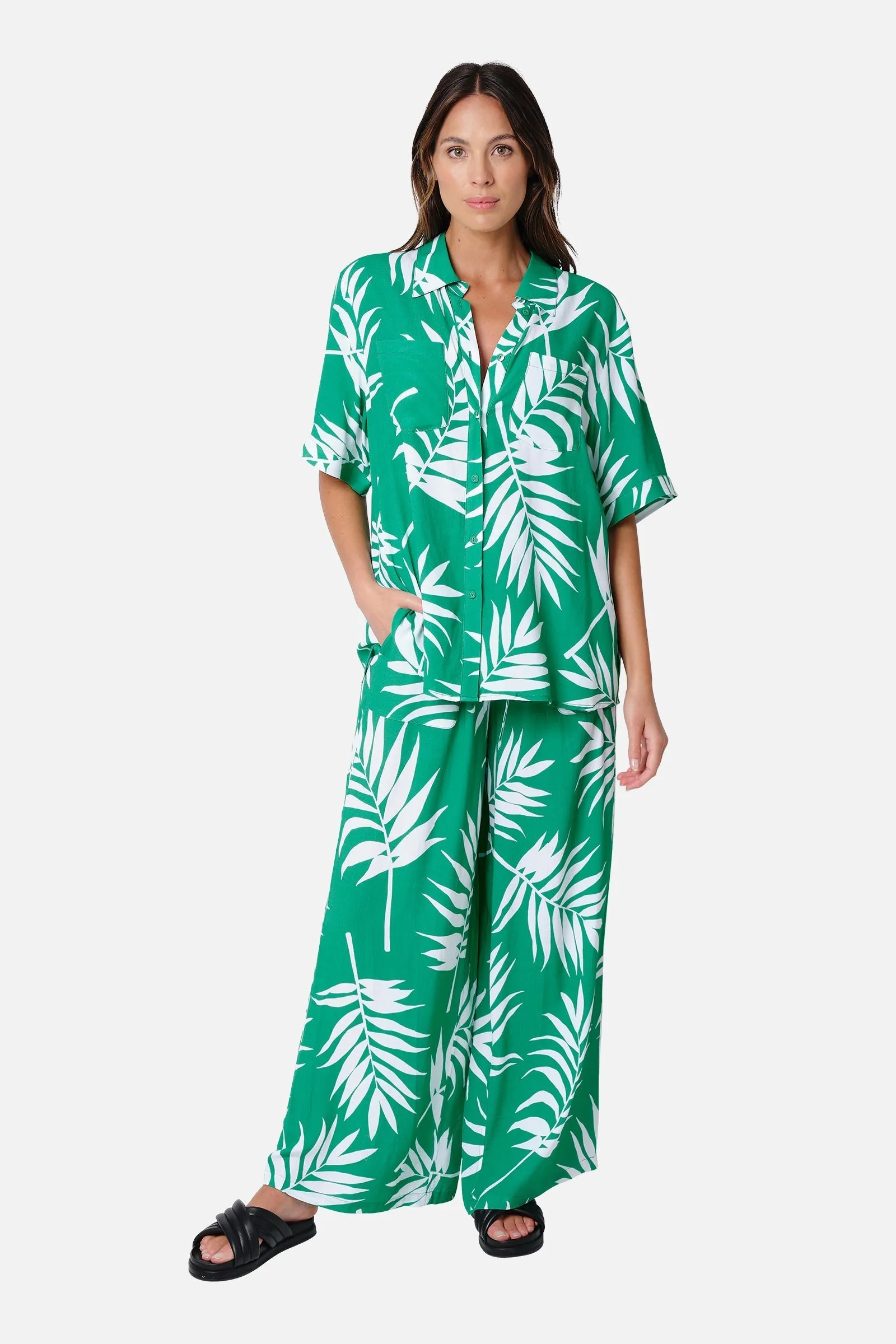 Short Sleeve Button-Up Shirt PALM SILHOUETTE GREEN sold by UNE PIECE product image thumbnail 4