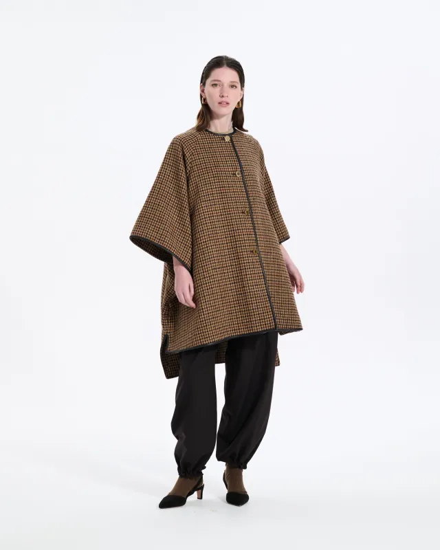 Sanquhar Harris Tweed Cape sold by Mackintosh