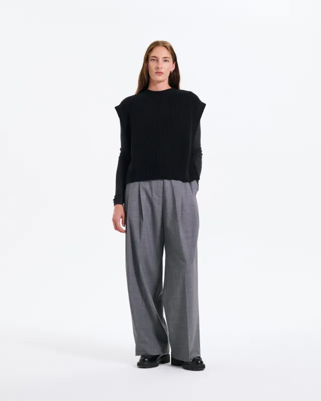 Causeway Short Vest sold by Mackintosh