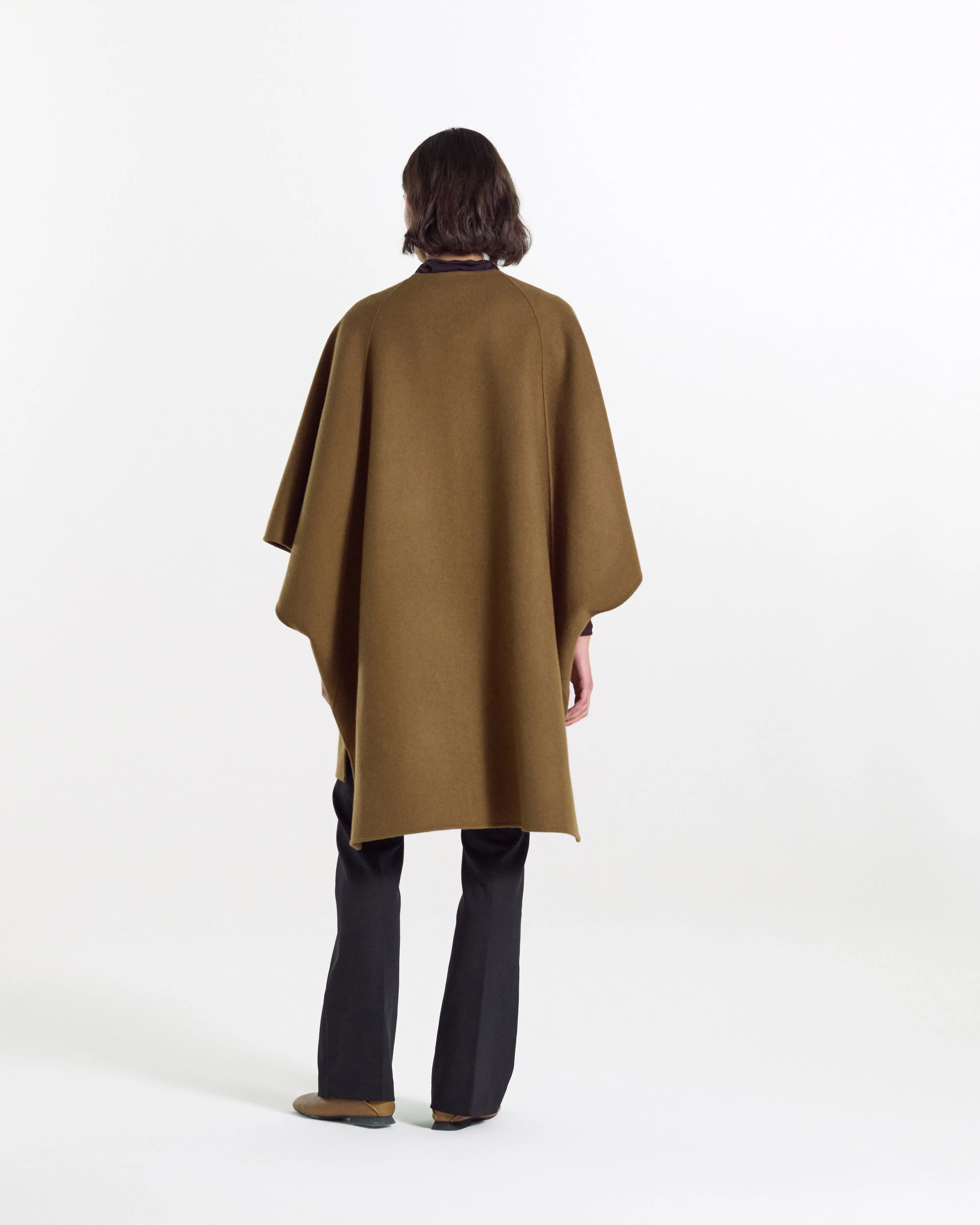 Sanquhar Wool Cape sold by Mackintosh product image thumbnail 4