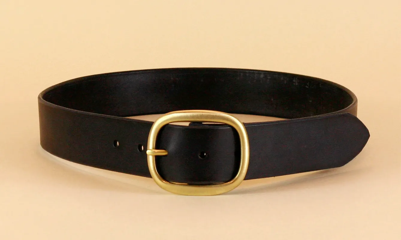 Wide Oval - 1.5" sold by Maximum Henry