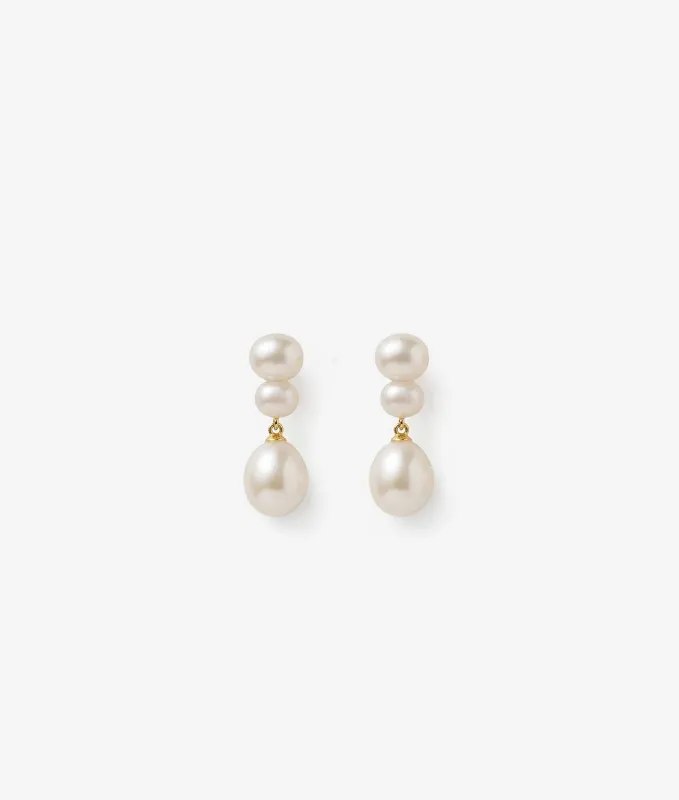 The Atelier Pearl Stack Earring made by Shashi