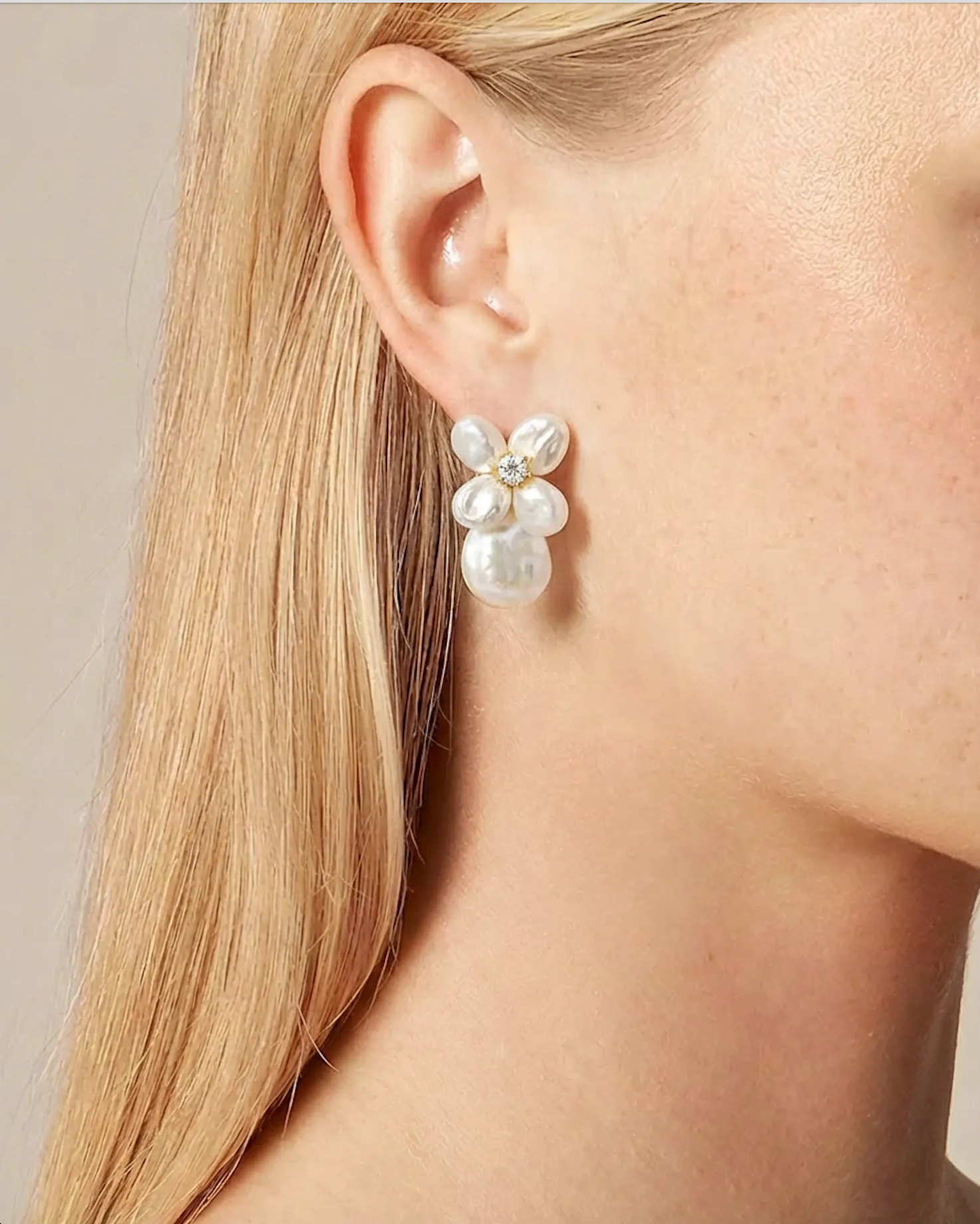 Fleur de Cleo Earring sold by Shashi product image thumbnail 3