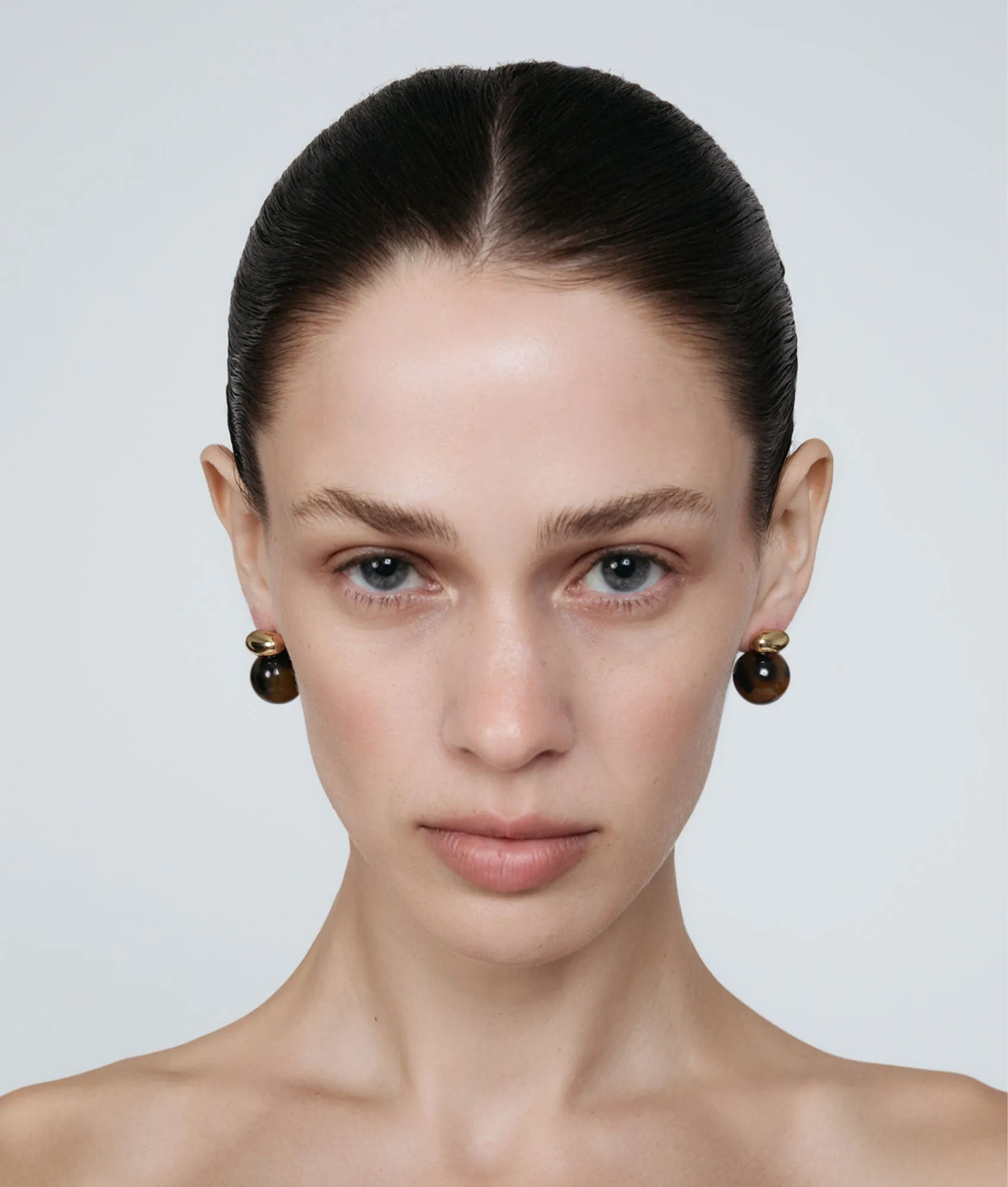 Alice Tortoise Earring sold by Shashi product image thumbnail 3