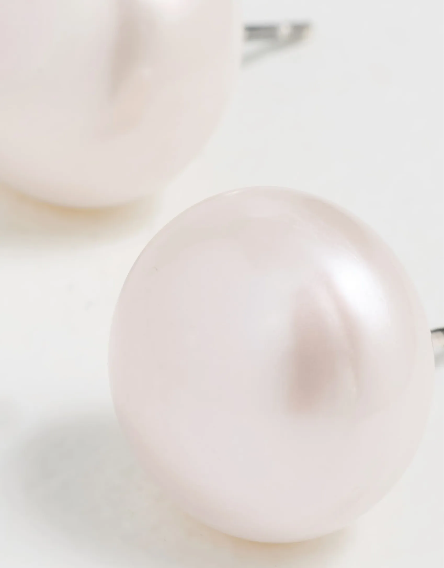 Grande Essential Pearl Stud sold by Shashi product image thumbnail 3