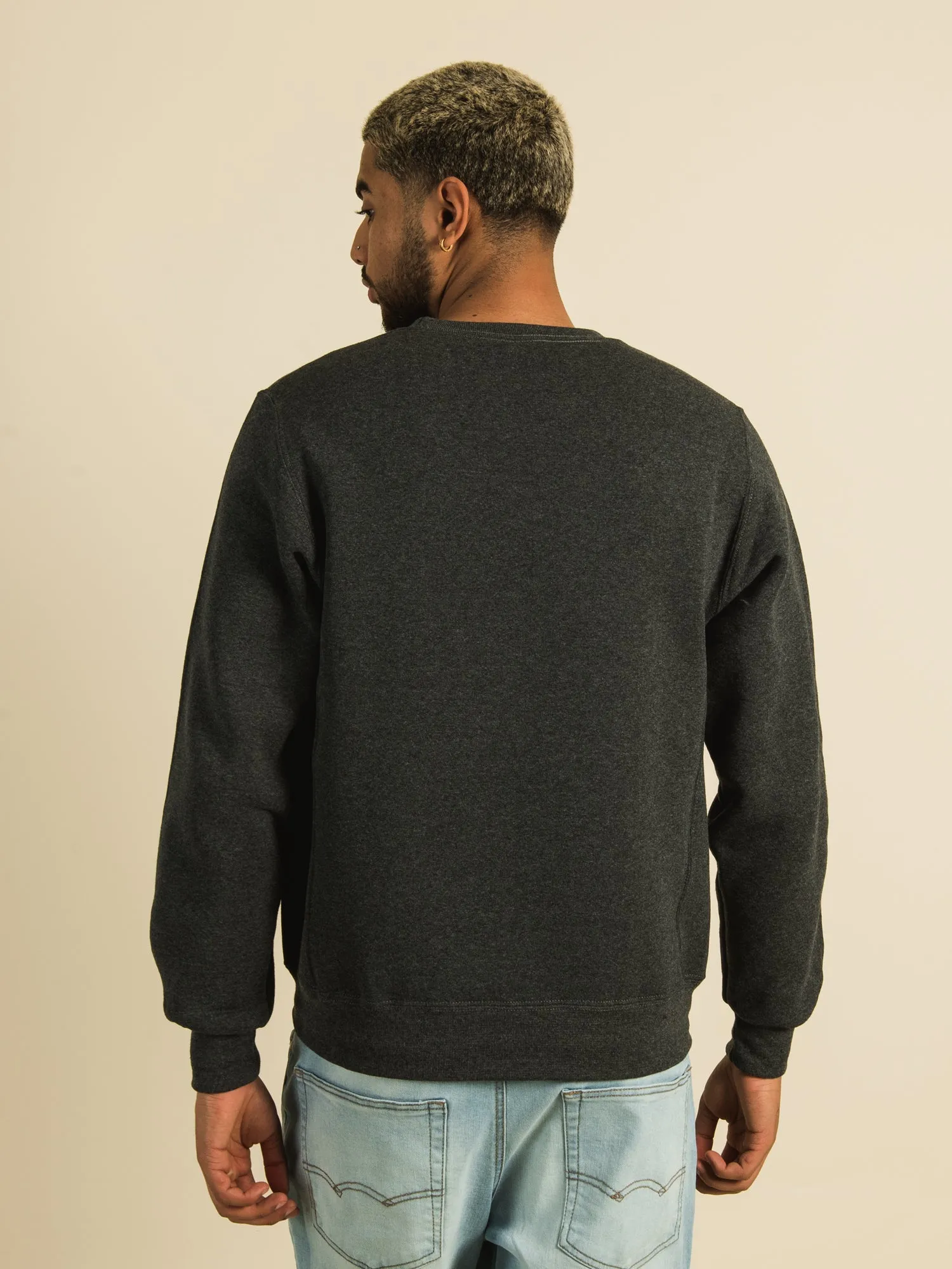 RUSSELL GEORGETOWN CREWNECK sold by Boathouse product image thumbnail 3