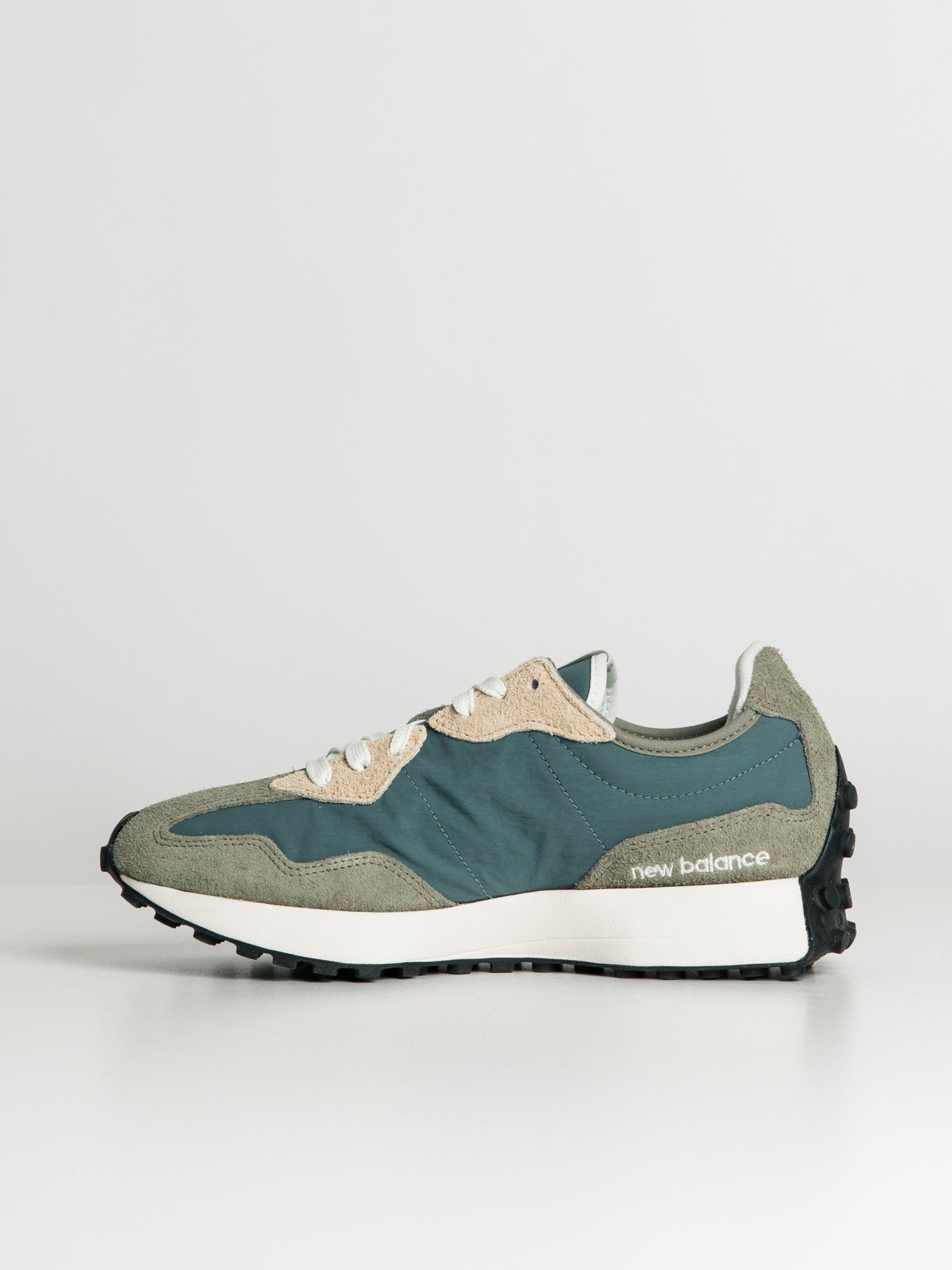 MENS NEW BALANCE THE 327 - CLEARANCE sold by Boathouse product image thumbnail 4
