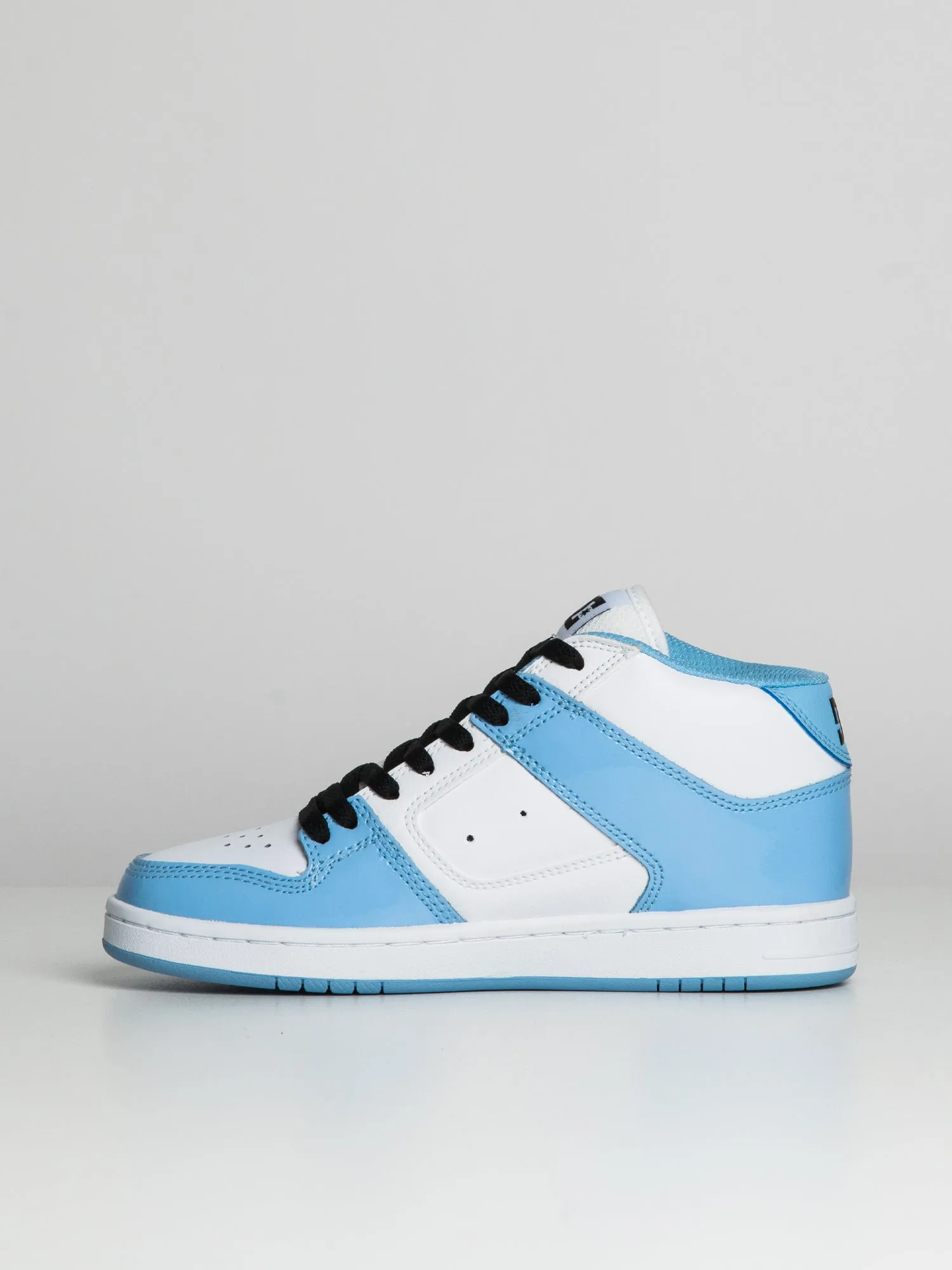 WOMENS DC SHOES MANTECA 4 MID - CLEARANCE sold by Boathouse product image thumbnail 4