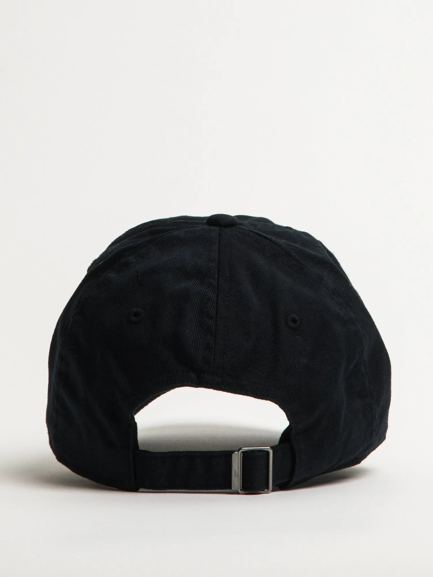 NIKE UNSTRUCTURED FUTURE WASH CLUB CAP sold by Boathouse product image thumbnail 3