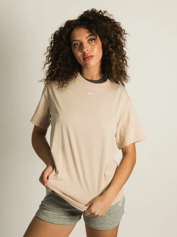 NIKE SPORTSWEAR ESSENTIALS BOYFRIEND T-SHIRT sold by Boathouse