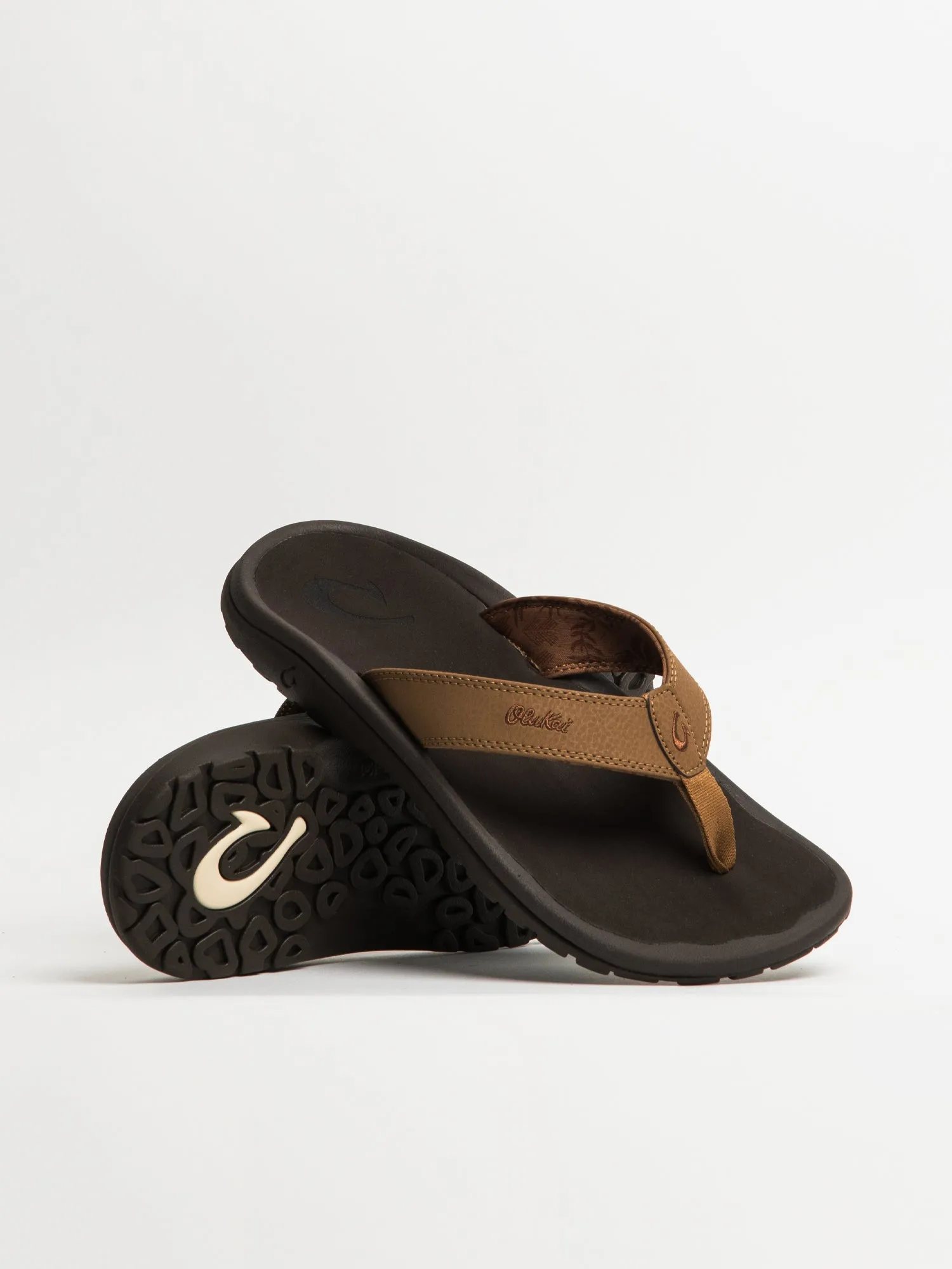 MENS OLUKAI OHANA SANDALS sold by Boathouse product image thumbnail 2