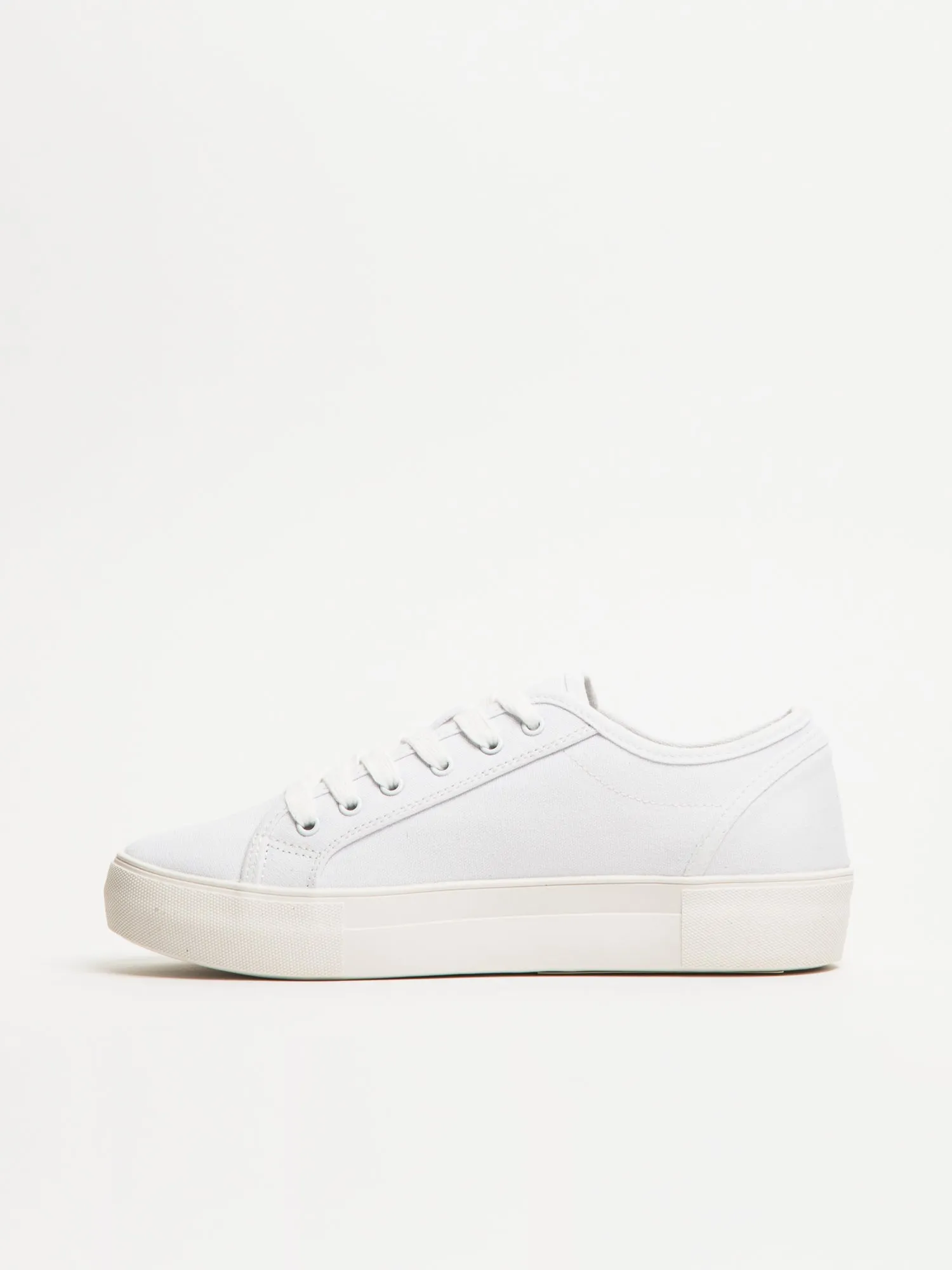 WOMENS DLG LILY SNEAKER sold by Boathouse product image thumbnail 4