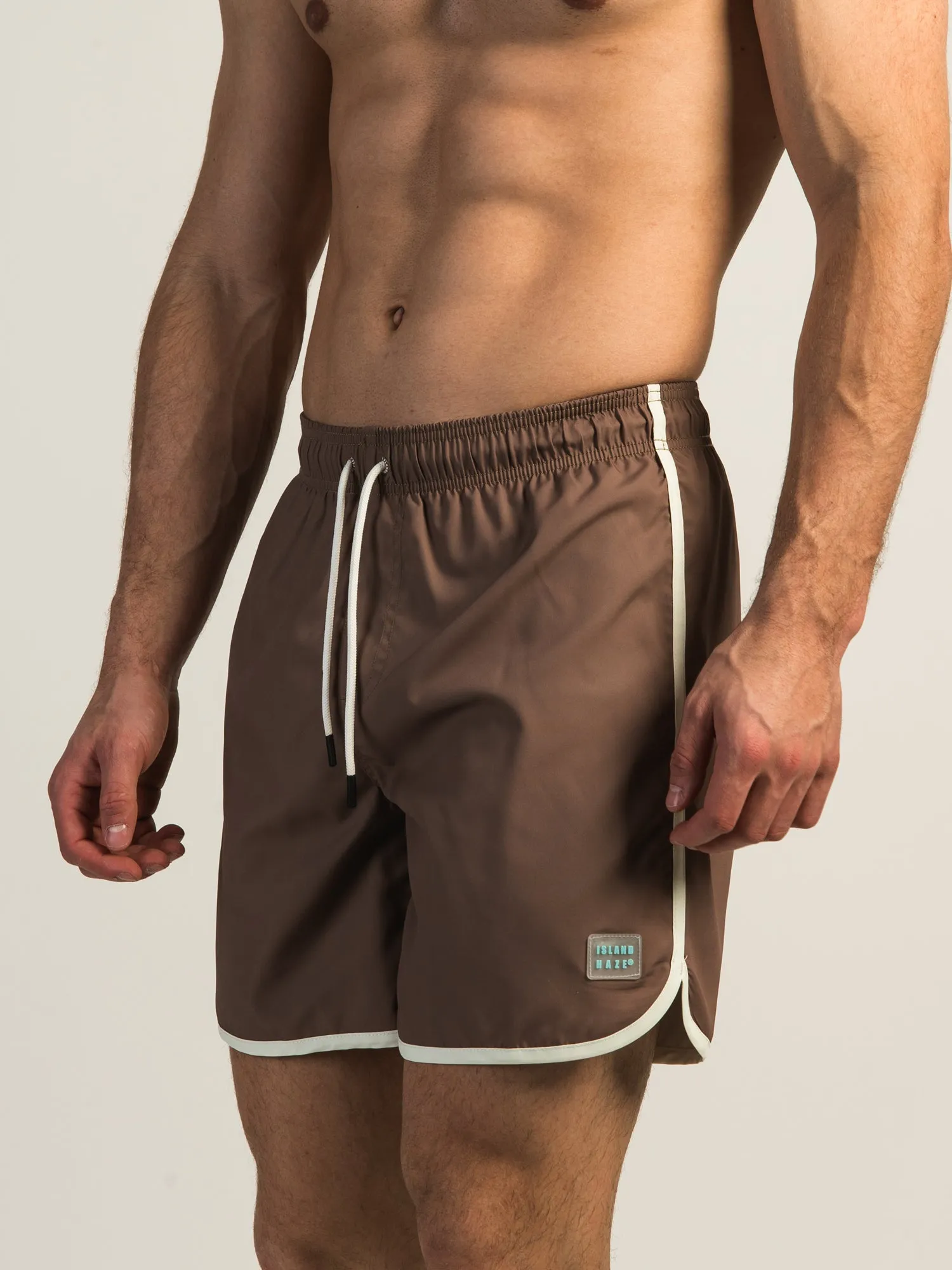 ISLAND HAZE 7" SCALLOP SHORT sold by Boathouse product image thumbnail 4