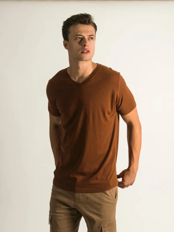 VICTOR VNECK T-SHIRT - CLEARANCE sold by Boathouse