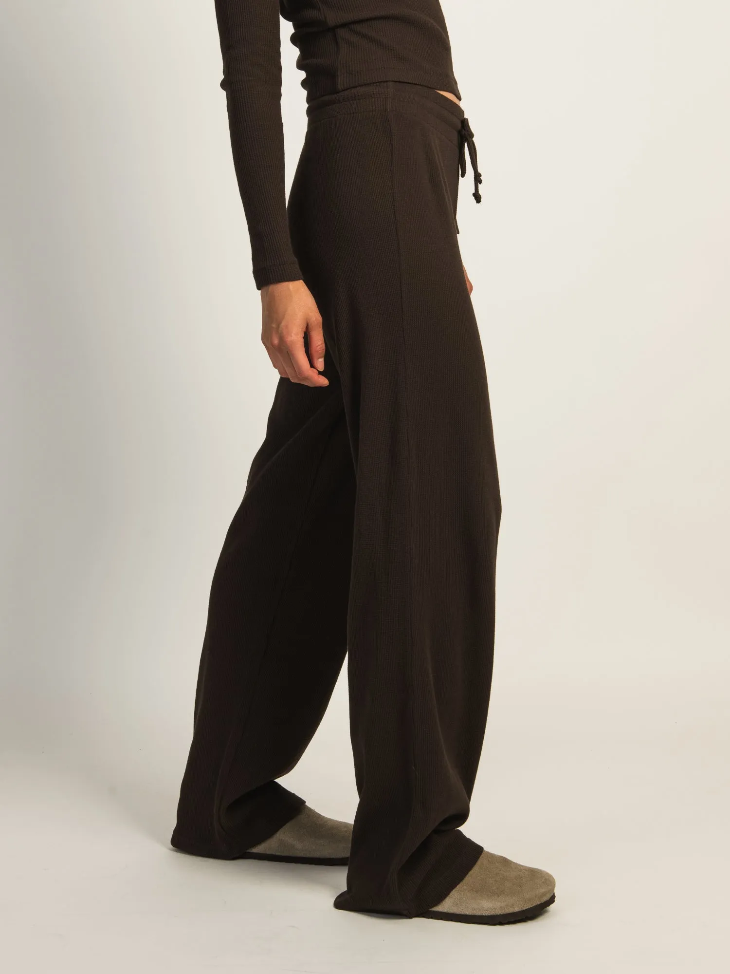 HARLOW WINNIE LOUNGE PANT - CHOCOLATE sold by Boathouse product image thumbnail 3