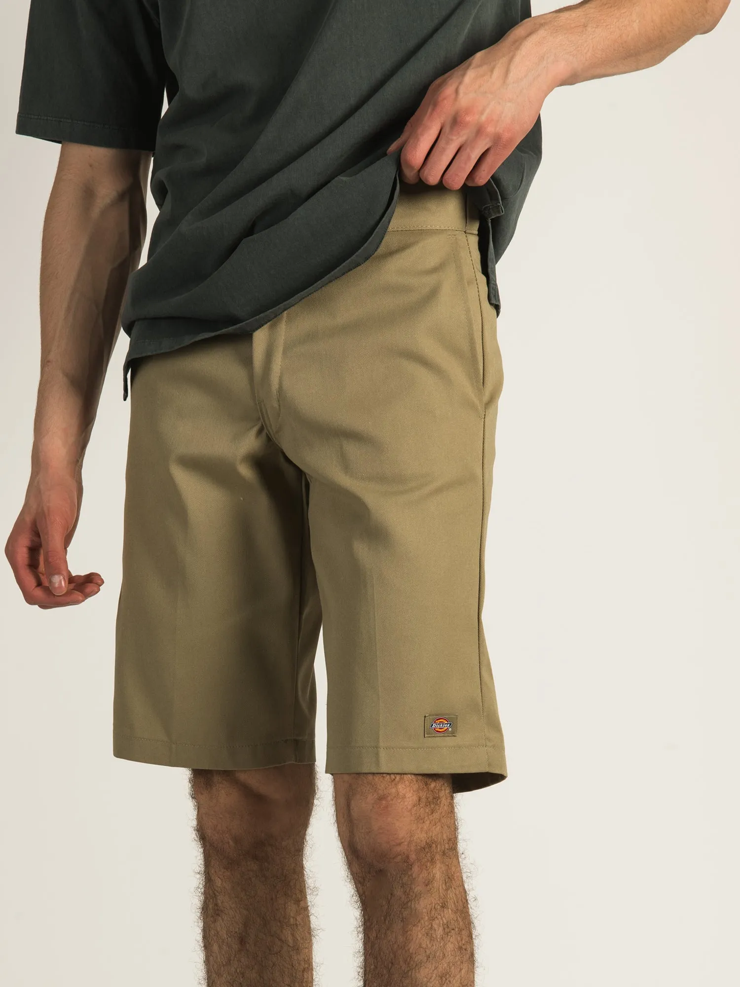 DICKIES 13' MULTI POCKET WORK SHORT - CLEARANCE sold by Boathouse product image thumbnail 2