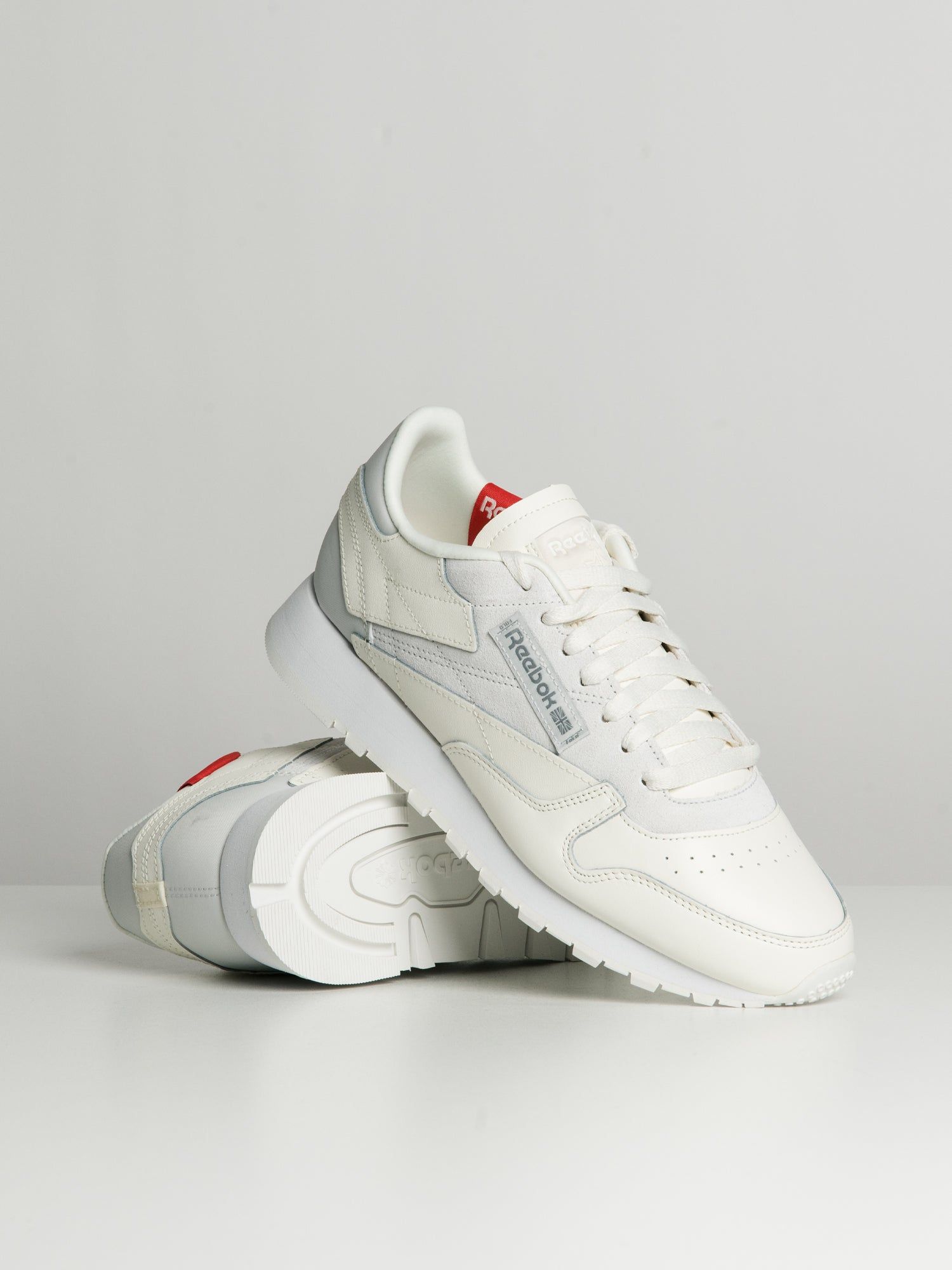 MENS REEBOK CLASSIC LEATHER - CLEARANCE sold by Boathouse product image thumbnail 2