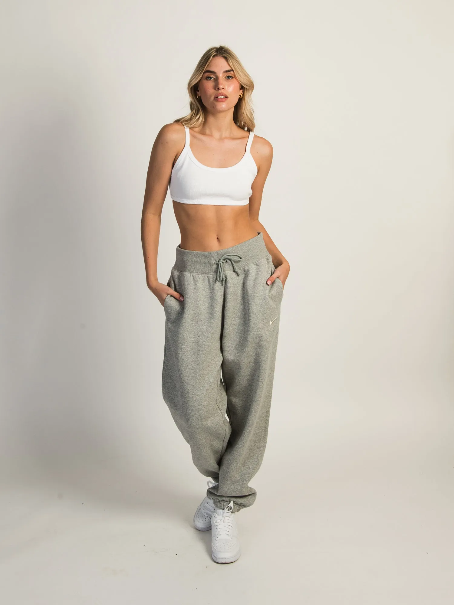 NIKE SPORTSWEAR PHOENIX OVERSIZED SWEATPANTS sold by Boathouse product image thumbnail 2