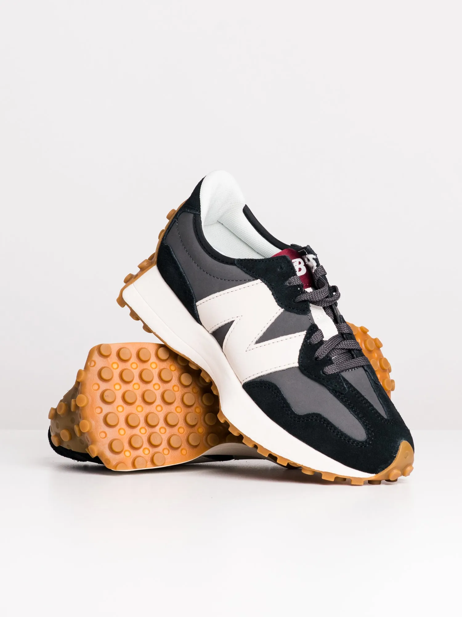 WOMENS NEW BALANCE THE 327 SNEAKER - CLEARANCE sold by Boathouse product image thumbnail 2