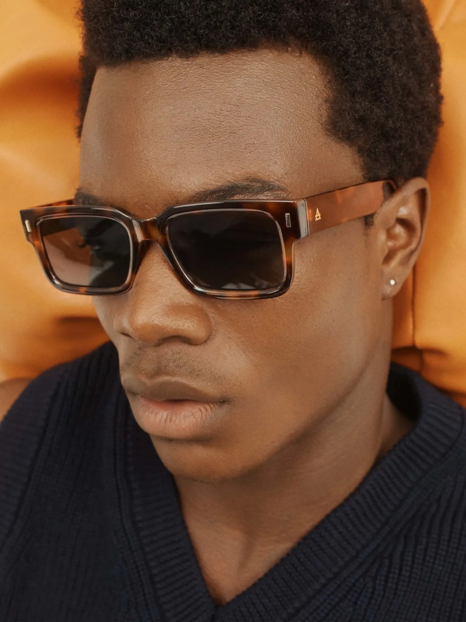 AIRE CASTOR SUNGLASSES sold by Boathouse product image thumbnail 3