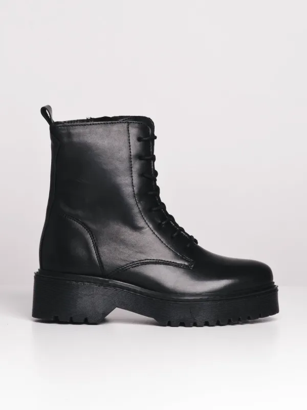 WOMENS SKYLER  BOOTS - CLEARANCE sold by Boathouse
