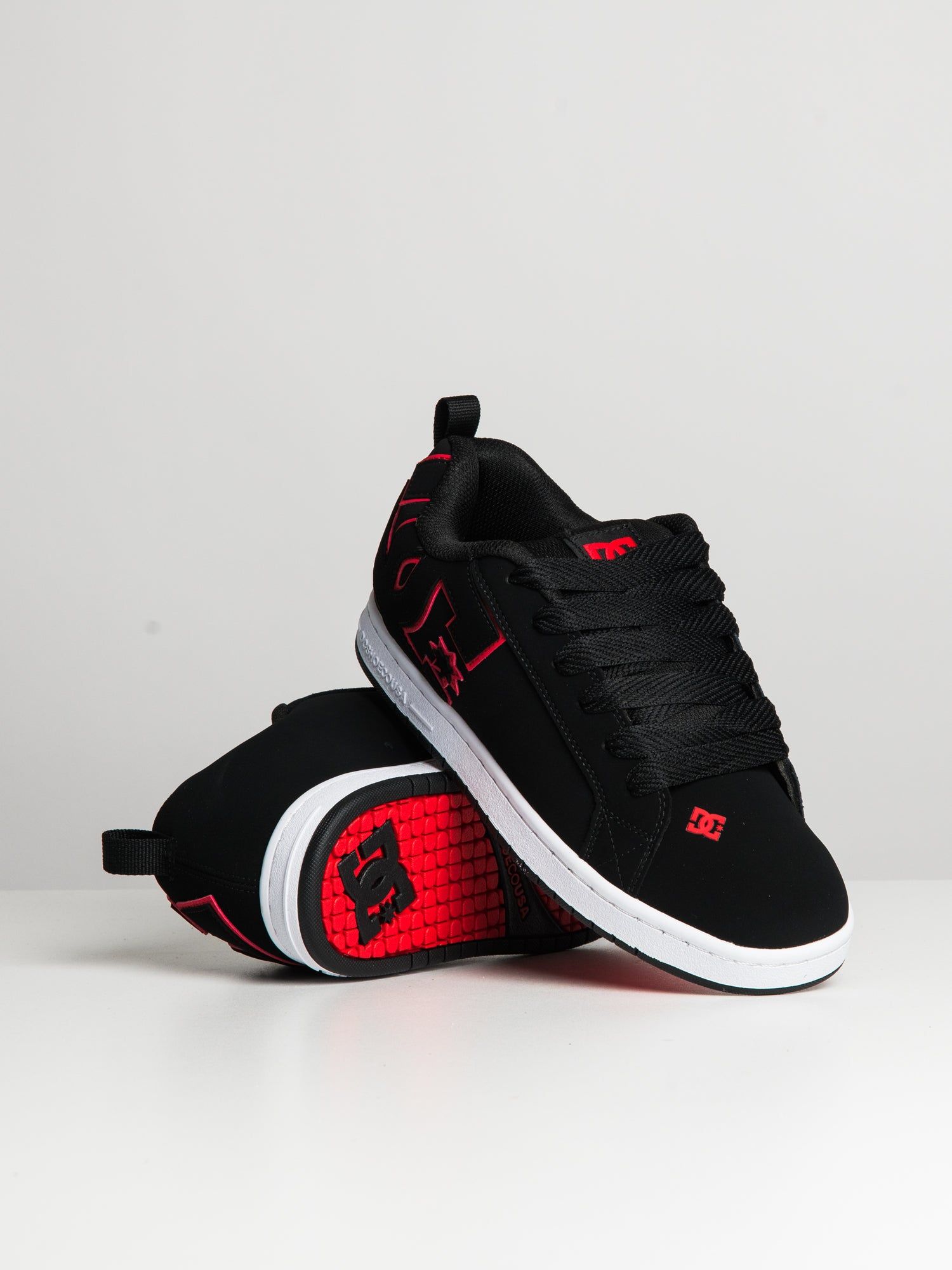MENS DC SHOES COURT GRAFFIK - CLEARANCE sold by Boathouse product image thumbnail 2