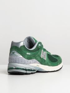 MENS NEW BALANCE THE 2002R - CLEARANCE sold by Boathouse