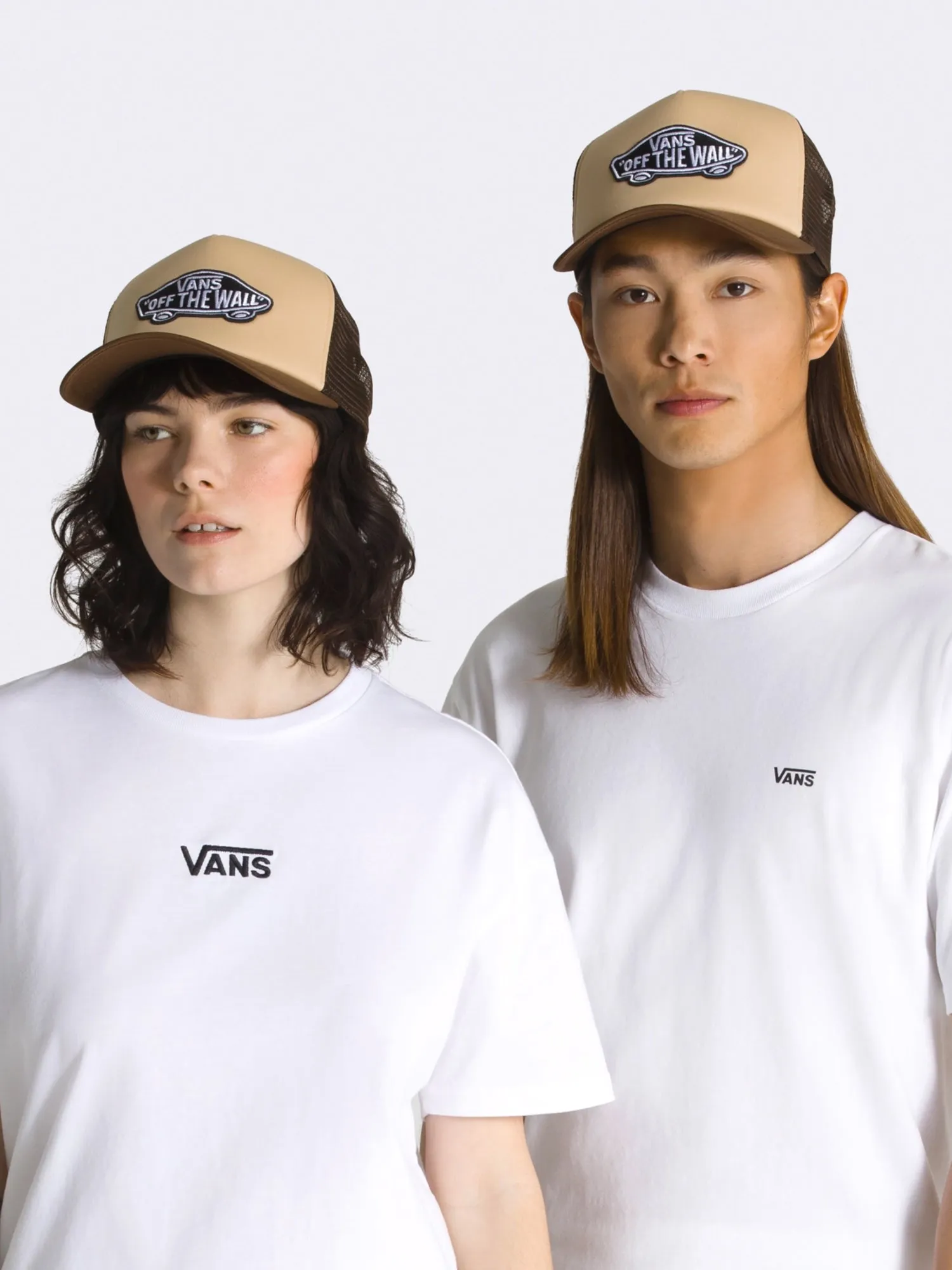 VANS CLASSIC PATCH CURVED BILL TRUCKER HAT sold by Boathouse product image thumbnail 4