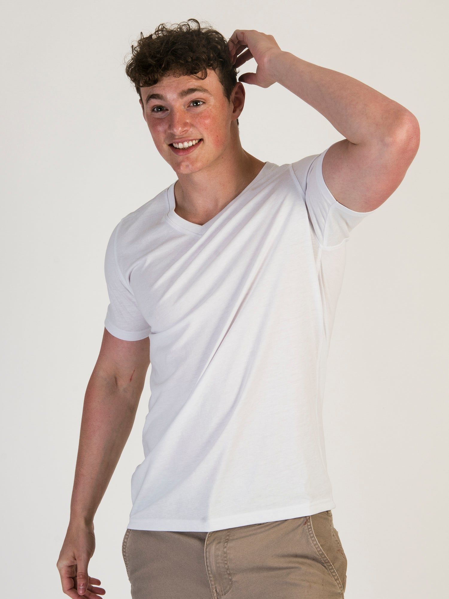 Bundle Item - VICTOR V-NECK TEE - WHITE sold by Boathouse