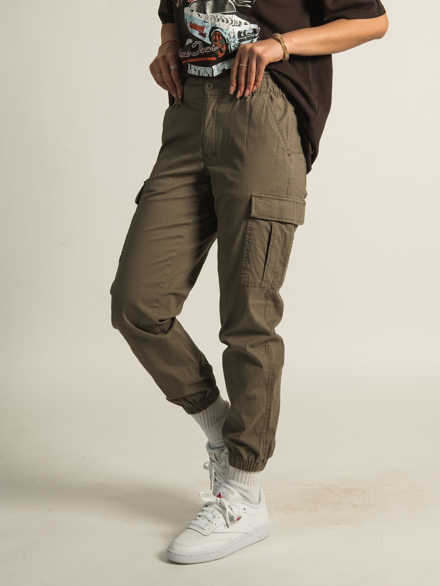 HARLOW HIGHRISE ELASTIC CARGO JOGGER sold by Boathouse product image thumbnail 3