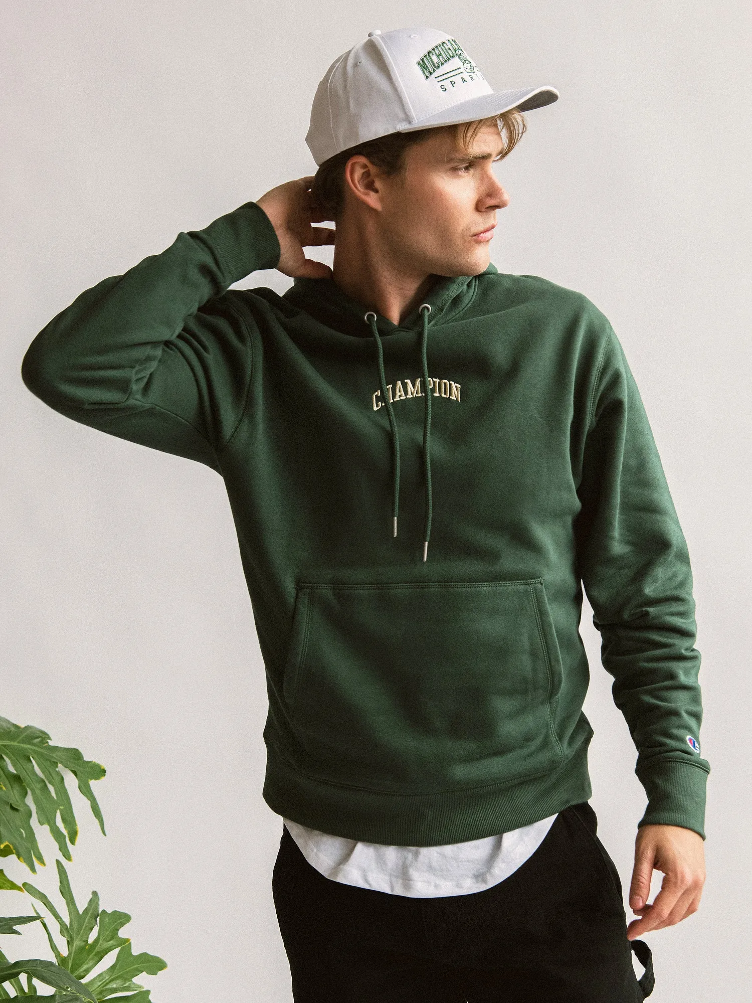 CHAMPION CLASSIC FLEECE PULLOVER HOODIE sold by Boathouse