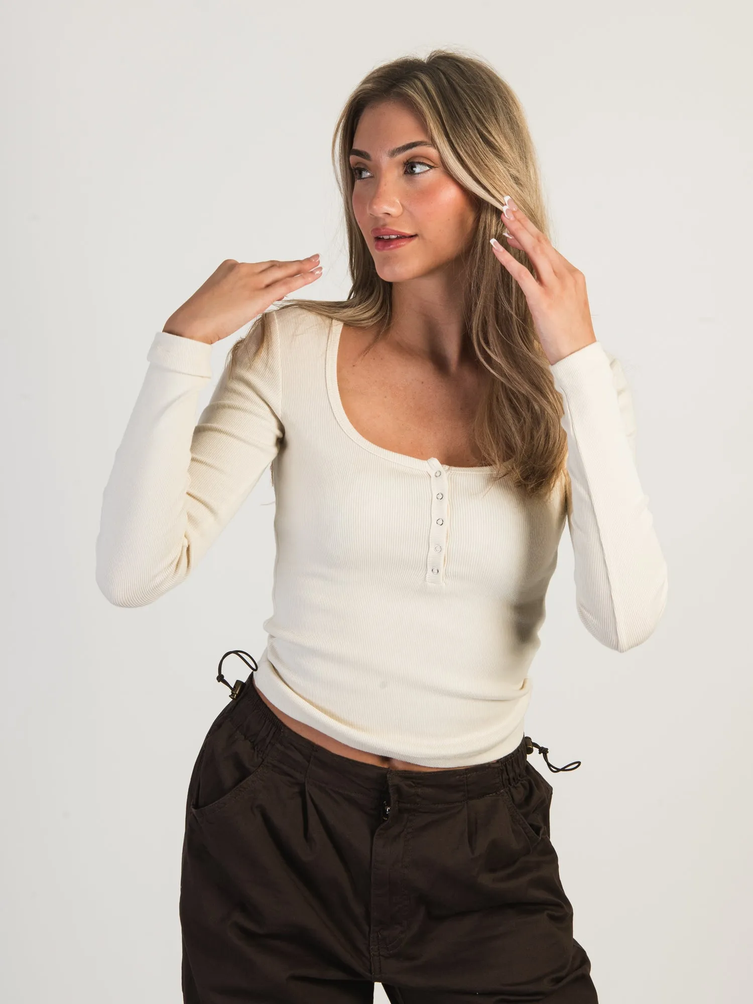 HARLOW DAPHNE LONG SLEEVE HENLEY - CREAM sold by Boathouse product image thumbnail 3