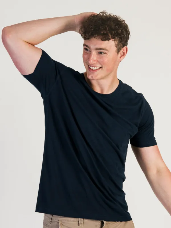 VICTOR CREWNECK TEE - BLUE - 3 PACK sold by Boathouse