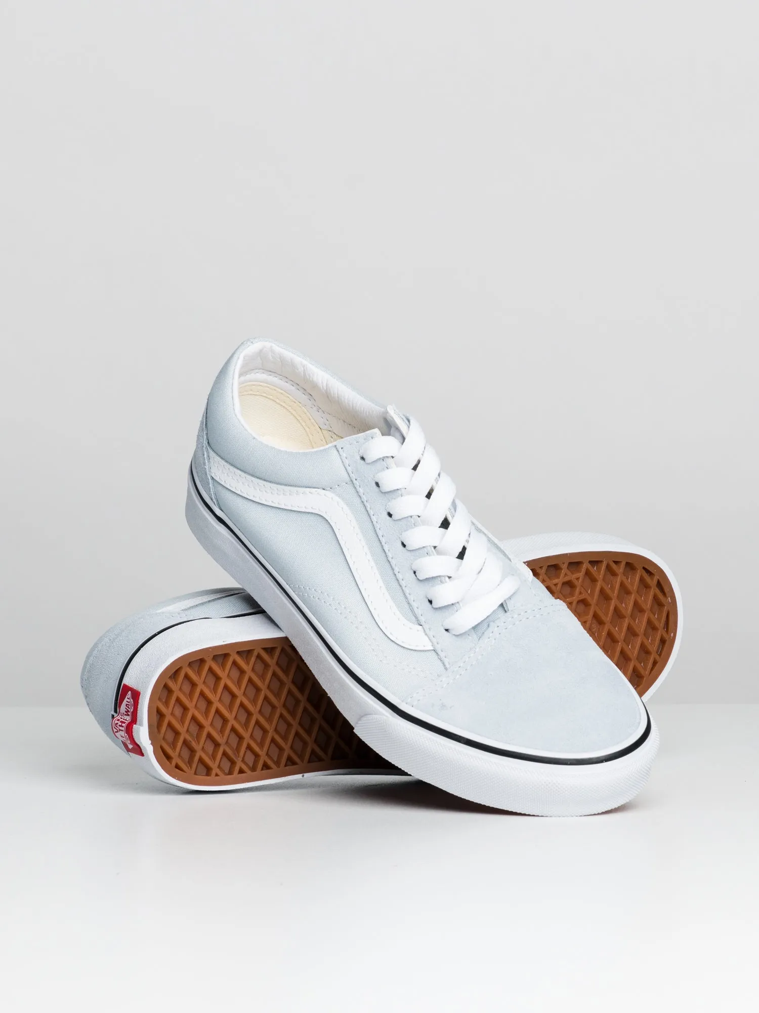 WOMENS VANS OLD SKOOL SNEAKER - CLEARANCE sold by Boathouse product image thumbnail 2