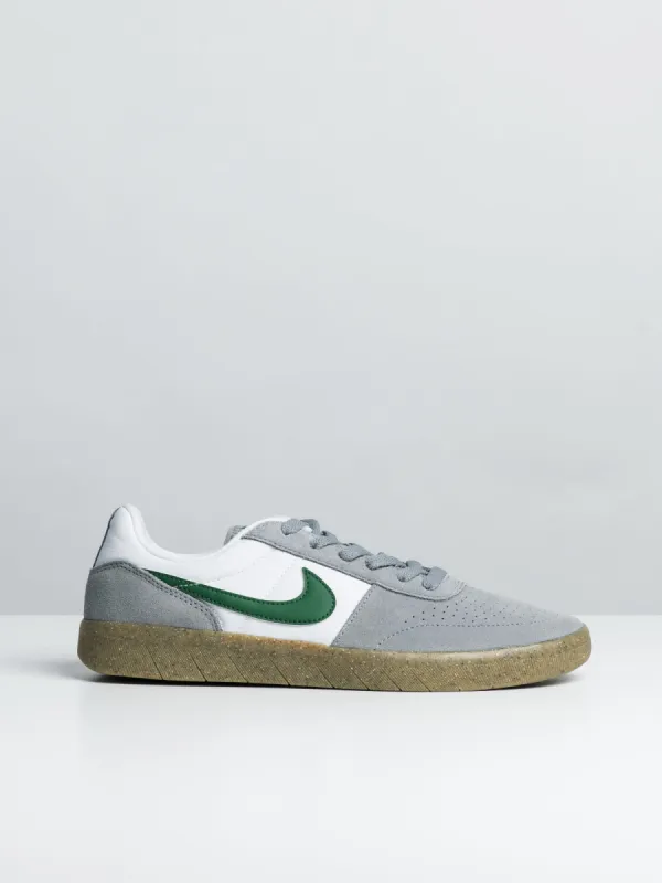 MENS NIKE SB TEAM CLASSIC SNEAKERS - CLEARANCE sold by Boathouse