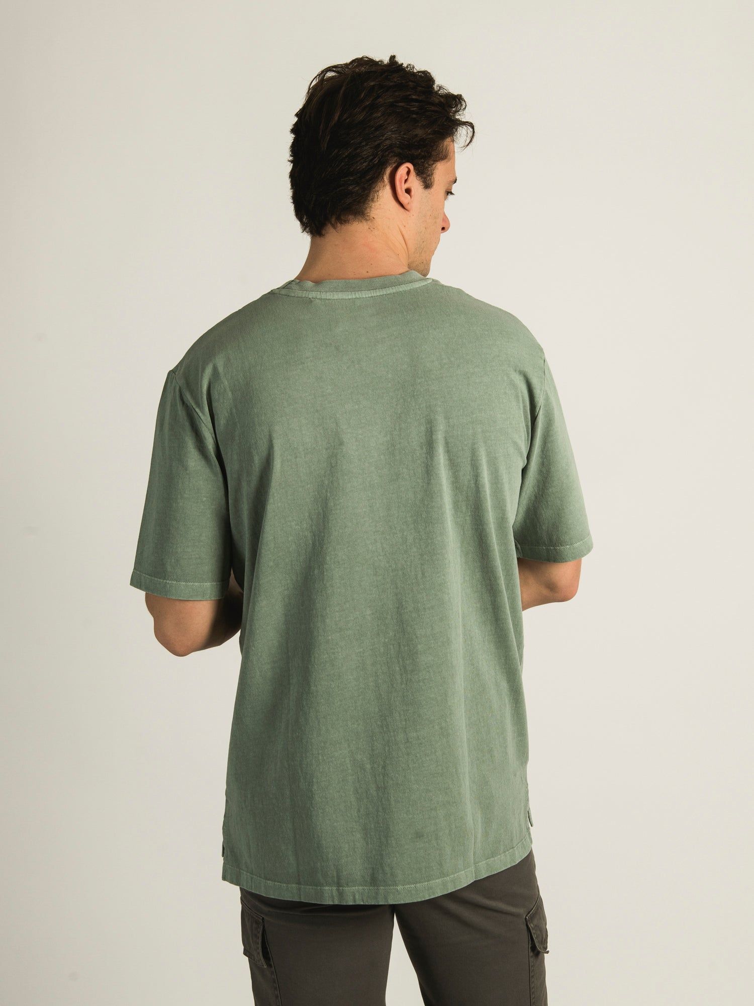 KOLBY OVERSIZED PREMIUM TEE sold by Boathouse product image thumbnail 3