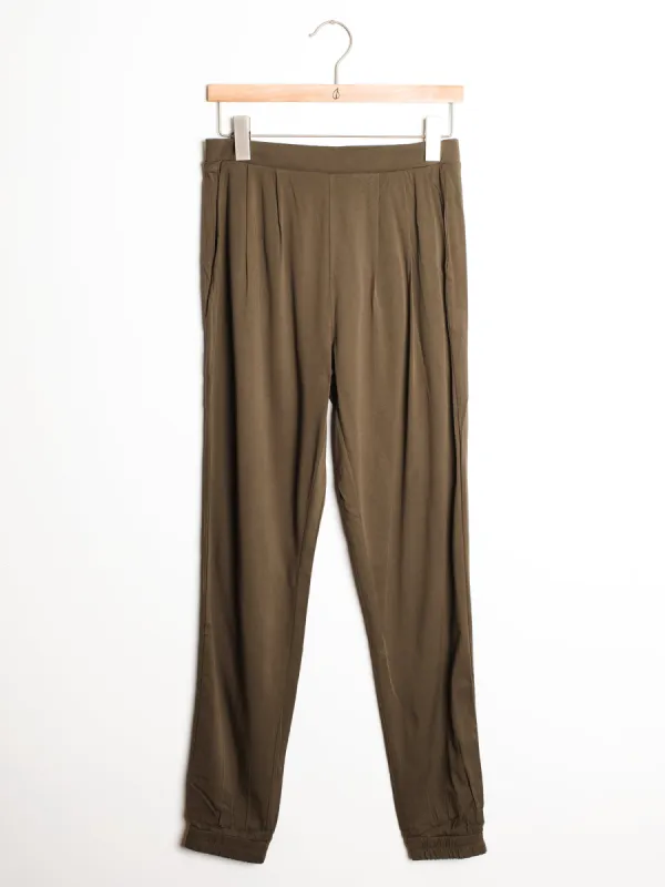 WOMENS GEMMA PANT - CLEARANCE sold by Boathouse