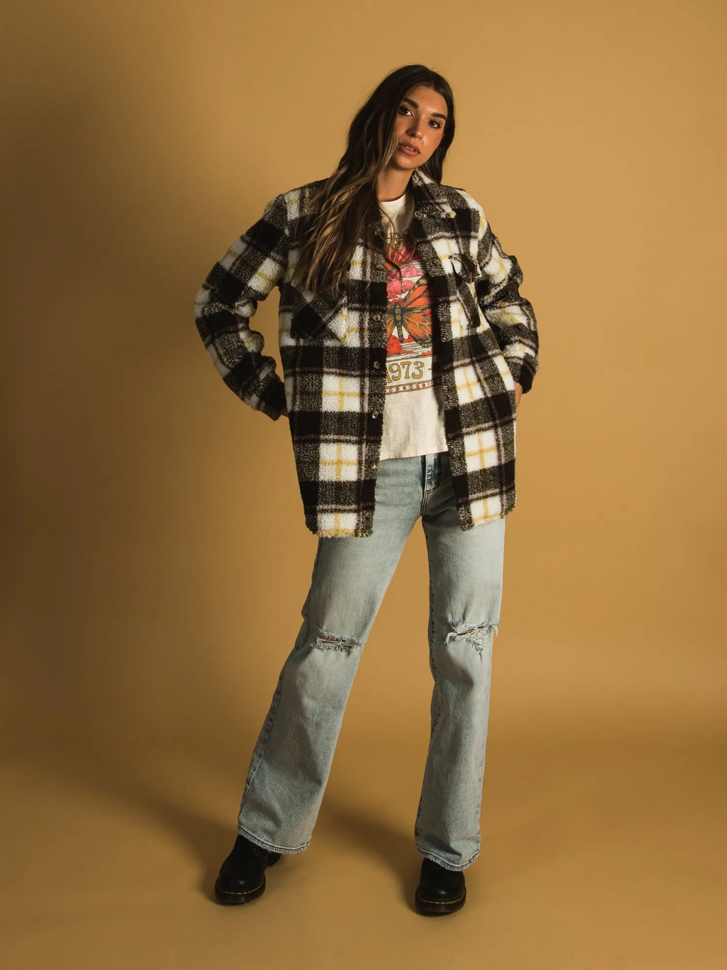 VOLCOM SILENT SHERPA JACKET - CLEARANCE sold by Boathouse product image thumbnail 2