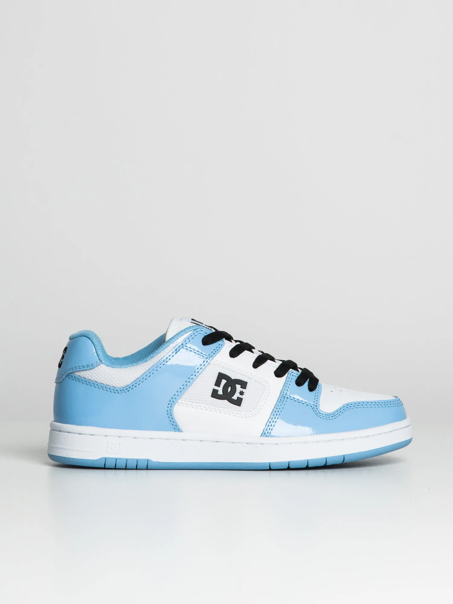 WOMENS DC SHOES MANTECA 4 - CLEARANCE sold by Boathouse