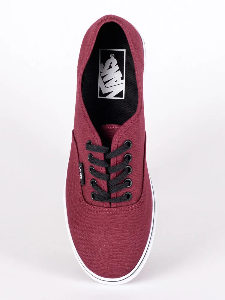 WOMENS AUTHENTIC LO PRO CANVAS SHOES sold by Boathouse product image thumbnail 3